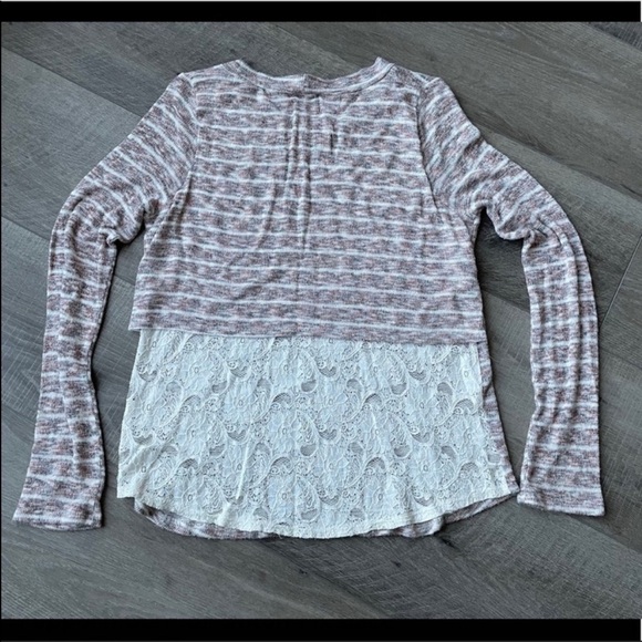 Peppermoon for Stitch Fix Lace Embellished Sweater Size Medium - Picture 5 of 6